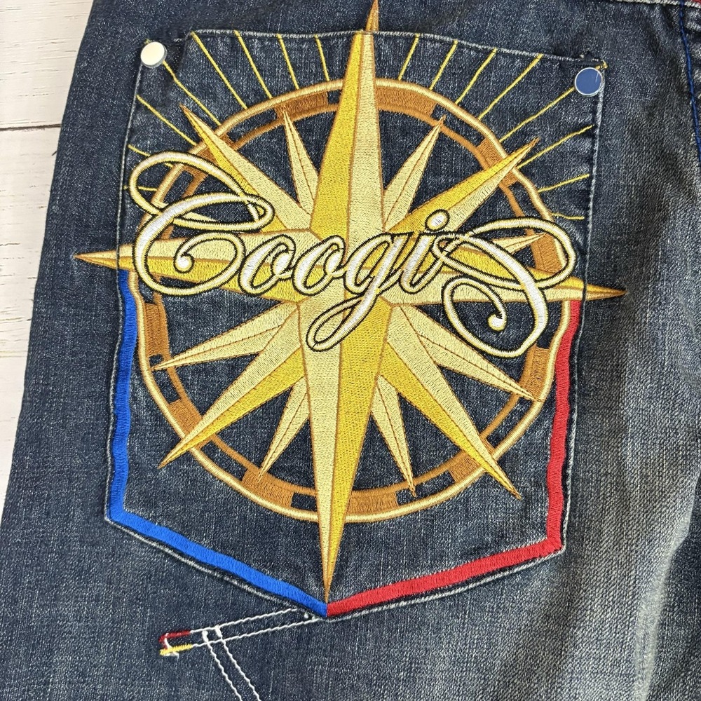 Coogi Jeans Mens 36x34 Blue Denim Relaxed Wide Leg Embroidered Graphic Hip Hop - Picture 2 of 16